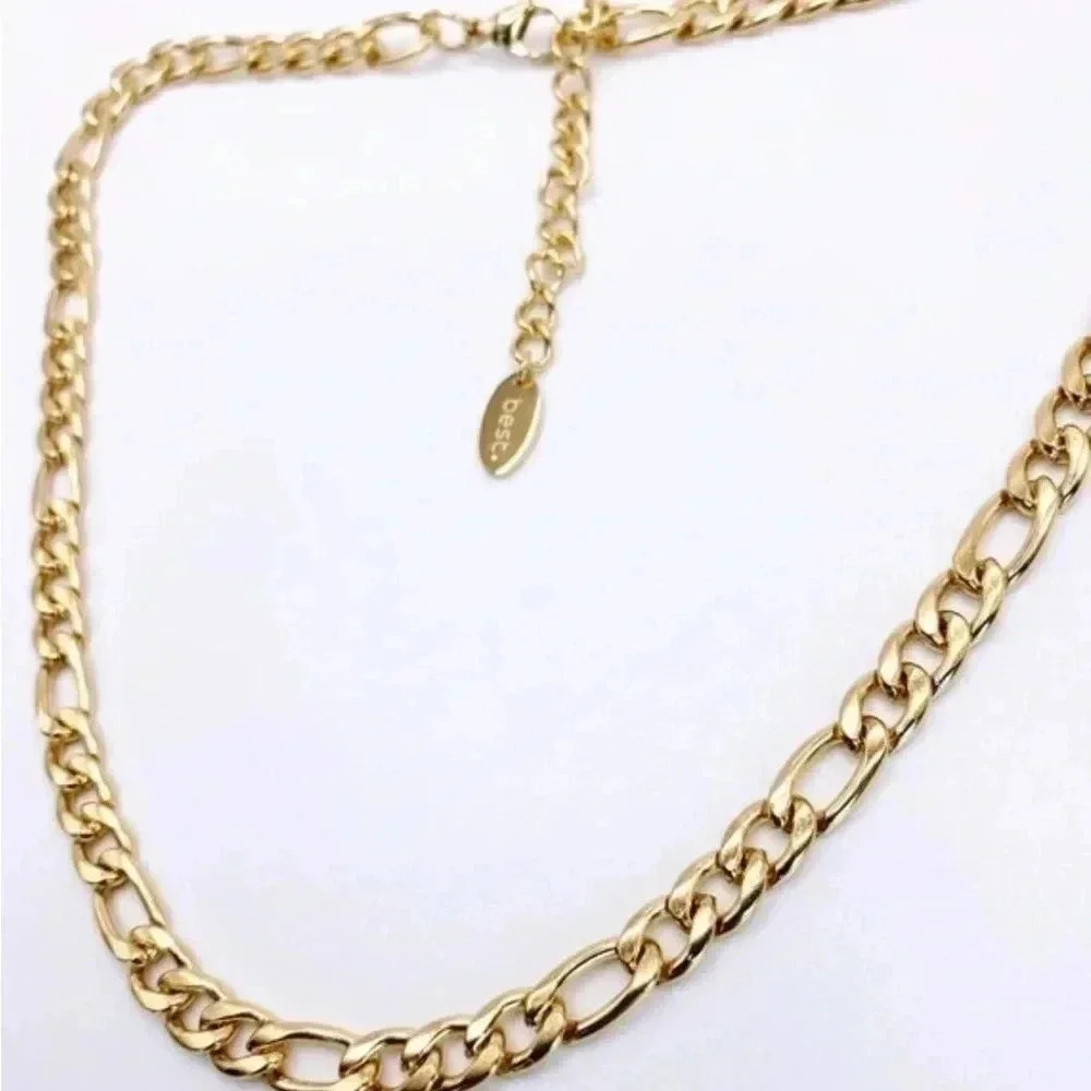 Figaro Chain Necklace | 18k Gold Plated - Picture 4 of 7